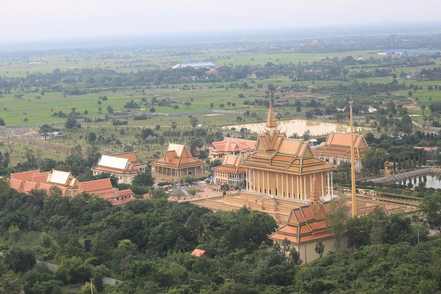 Phnom Penh Oudong Cycling Tour: Explore Old Capital & Floating Villages
